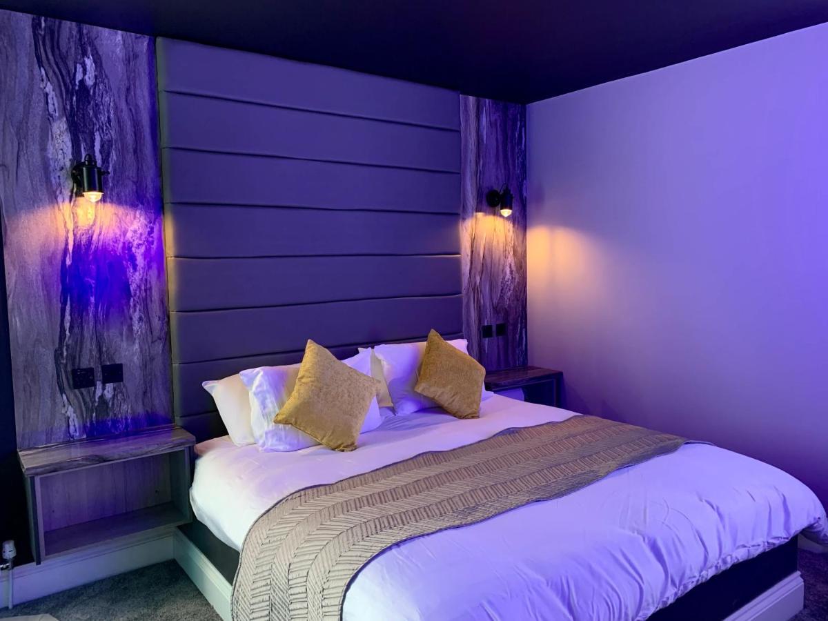 Breeze Suites - Luxury Group Accom - Sleeps 19 Blackpool Kültér fotó